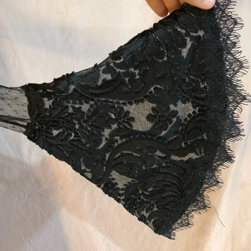 Prom Y2K Formal Black Bell Sleeve Floral Lace Gold Accents Formal Size Small Med - Picture 5 of 17